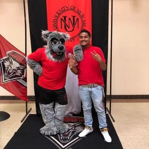 Meet your Posher, Damien